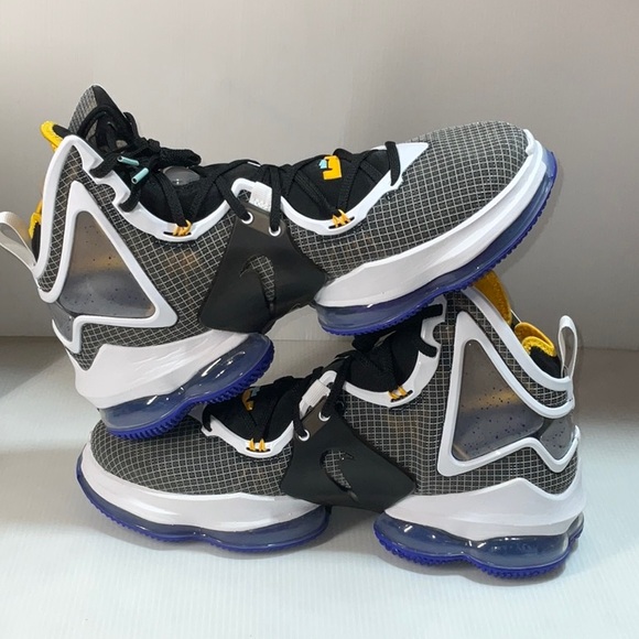 Nike men lebron xix size 11.5 us basketball shoes - Picture 3 of 6